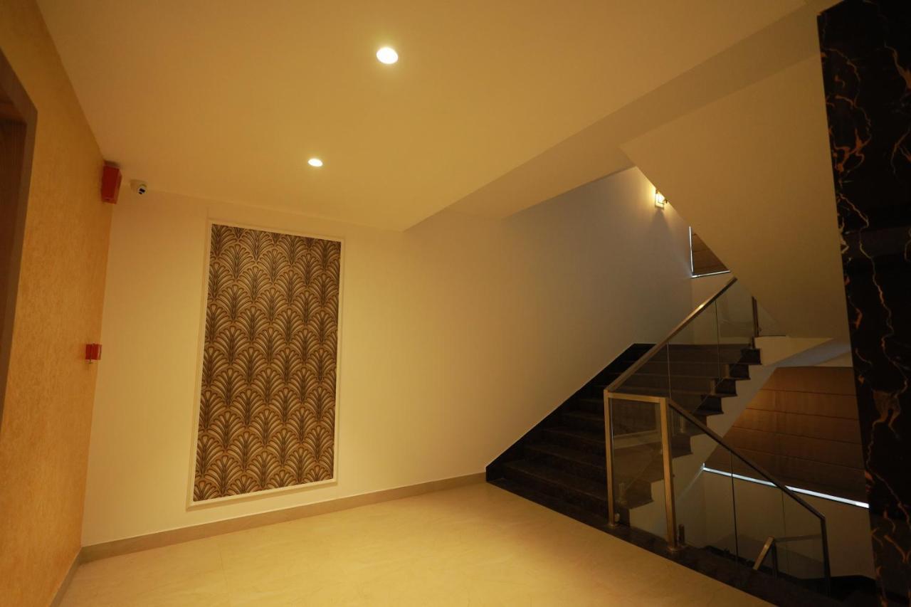 Hotel Mandarin Sky Kannur Exterior foto